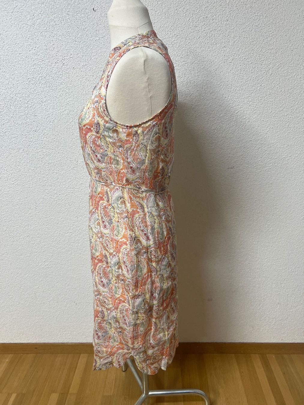Nile Kleider: Wunderschönes neues Nile Kleid M – Neu (gemäss Beschreibung) aus Maienfeld von 8796 3