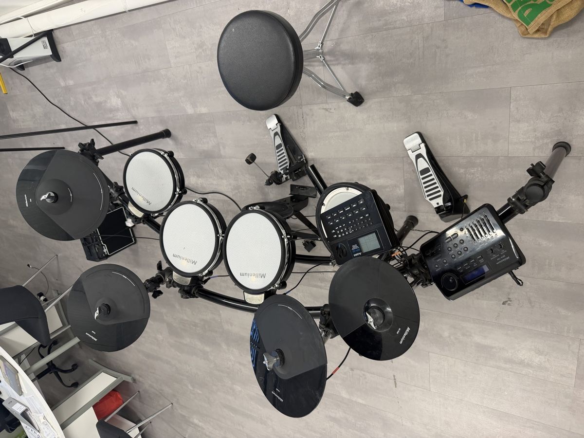 Strumenti musicali: Batterie électronique Millenium 5 pads et 4 cymbales occasio – Usato da Renens VD venduto da dannythedogg 4