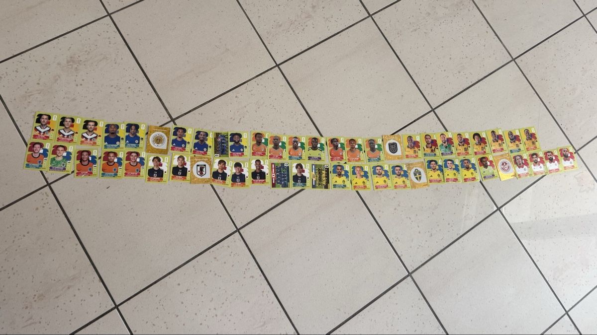 Panini Cartes à collectionner: 41 Panini WM 2026 – Neuf (Voir description) à Langendorf par samboni