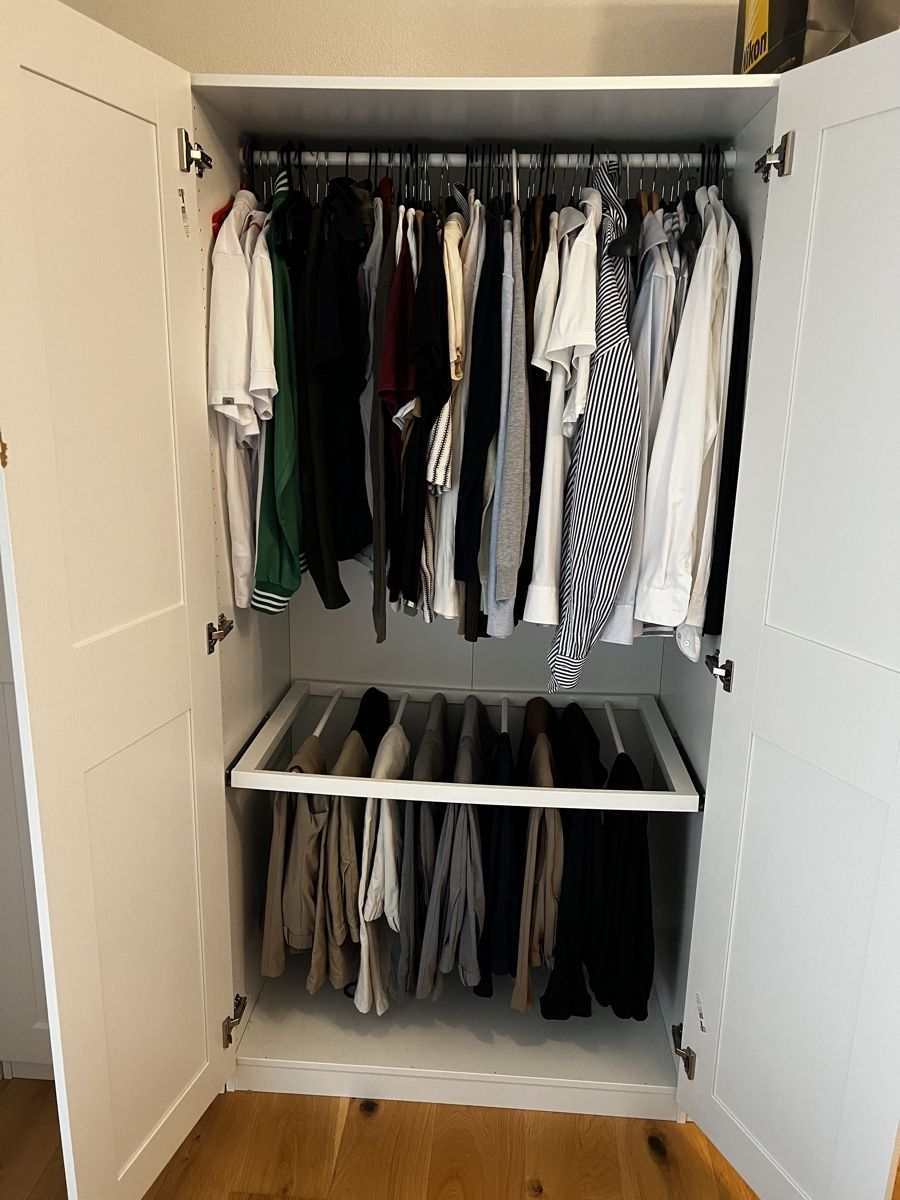 Armoires: IKEA Pax Kleiderschrank – D'occasion à Wölflinswil par iam_g9gb 1