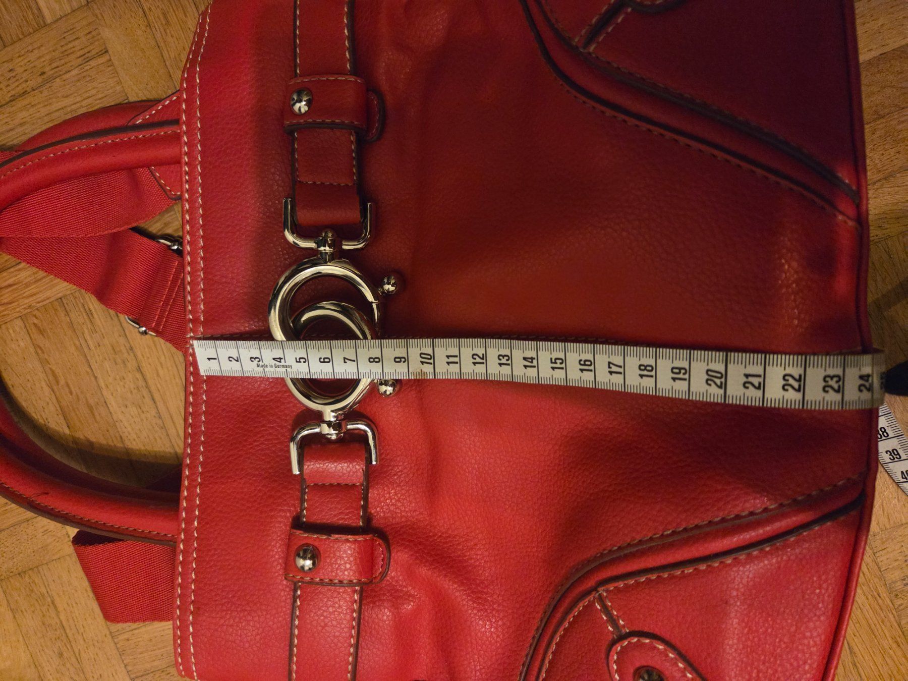 Borse da donna: Rote Handtasche mit Portemonnaie – Usato da Aarau venduto da crissta 8