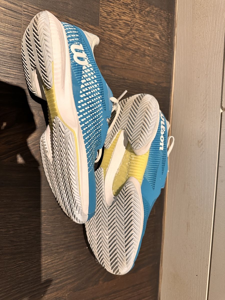Scarpe da donna: Wilson Tennis Schuhe 37.5 – Nuovo (secondo la descrizione) da zug venduto da saliviolyn 1