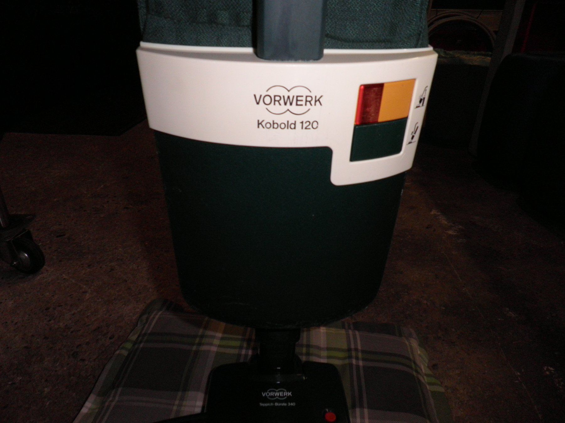 Vorwerk Aspirapolveri & Accessori: Tornado/Vorwerk VK120 – Usato da Oftringen venduto da shoptwotrade 2