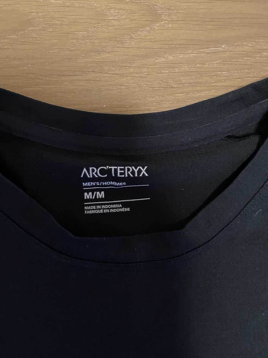Arcteryx T-shirt: Arc’teryx T-Shirt – Nuovo (secondo la descrizione) da Ausserberg venduto da ani_7jqv 1