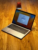 Apple MacBook Pro 13" TouchBar 2019
