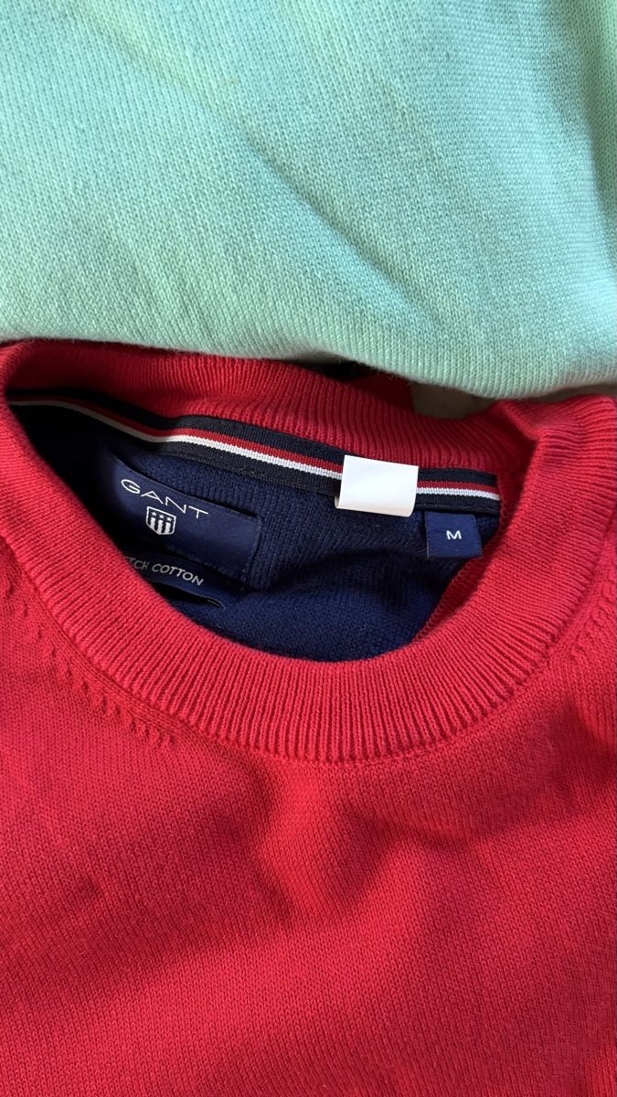 Hugo Boss Lotti di vestiti: Hugo Boss / Gant Pullover – Usato da Wittinsburg venduto da jonibaboni 1