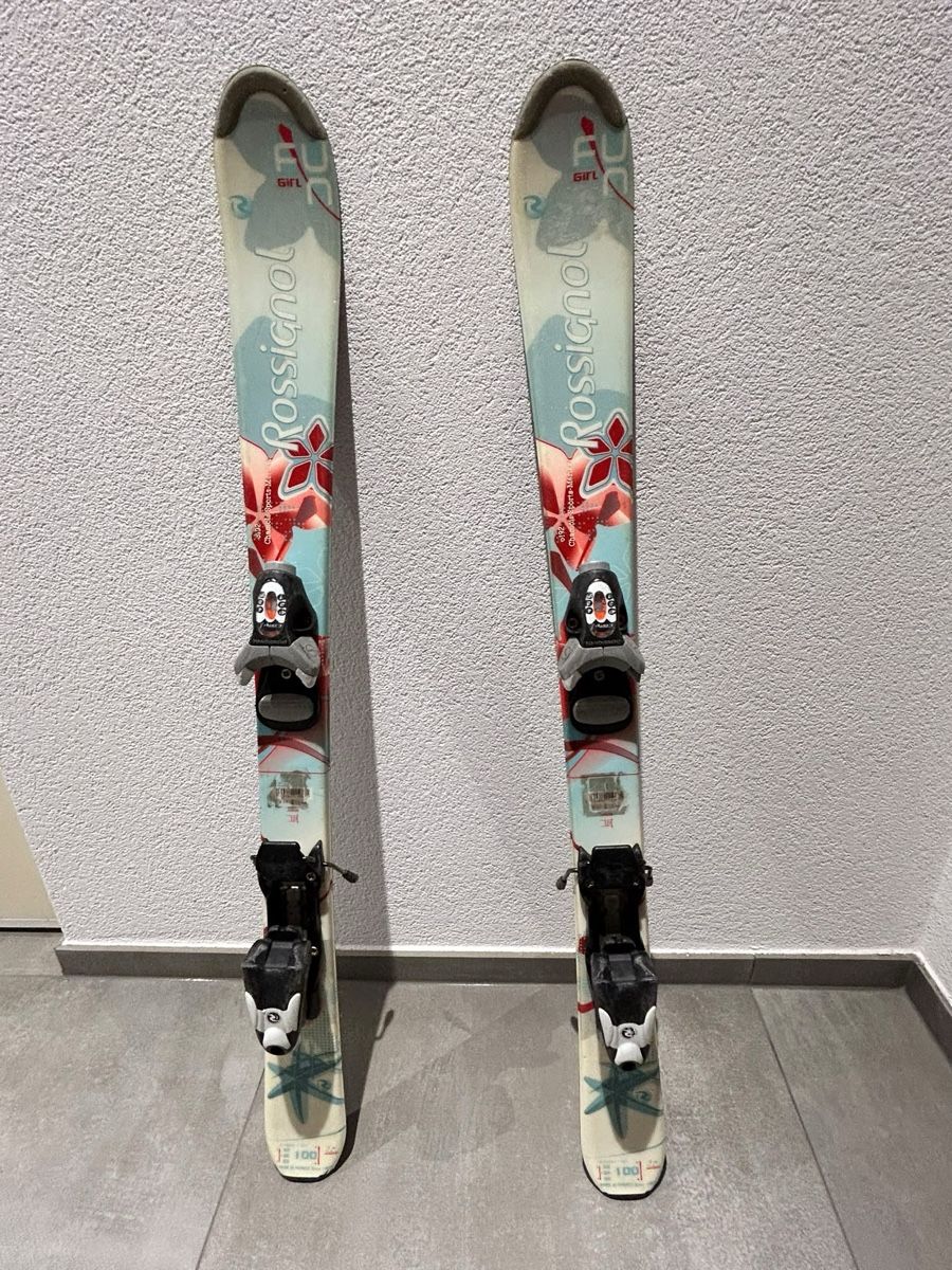 Rossignol Skis: Rossignol 100 cm Kinderski mit Bindung – Gebraucht aus Nunningen von Whyalwaysme
