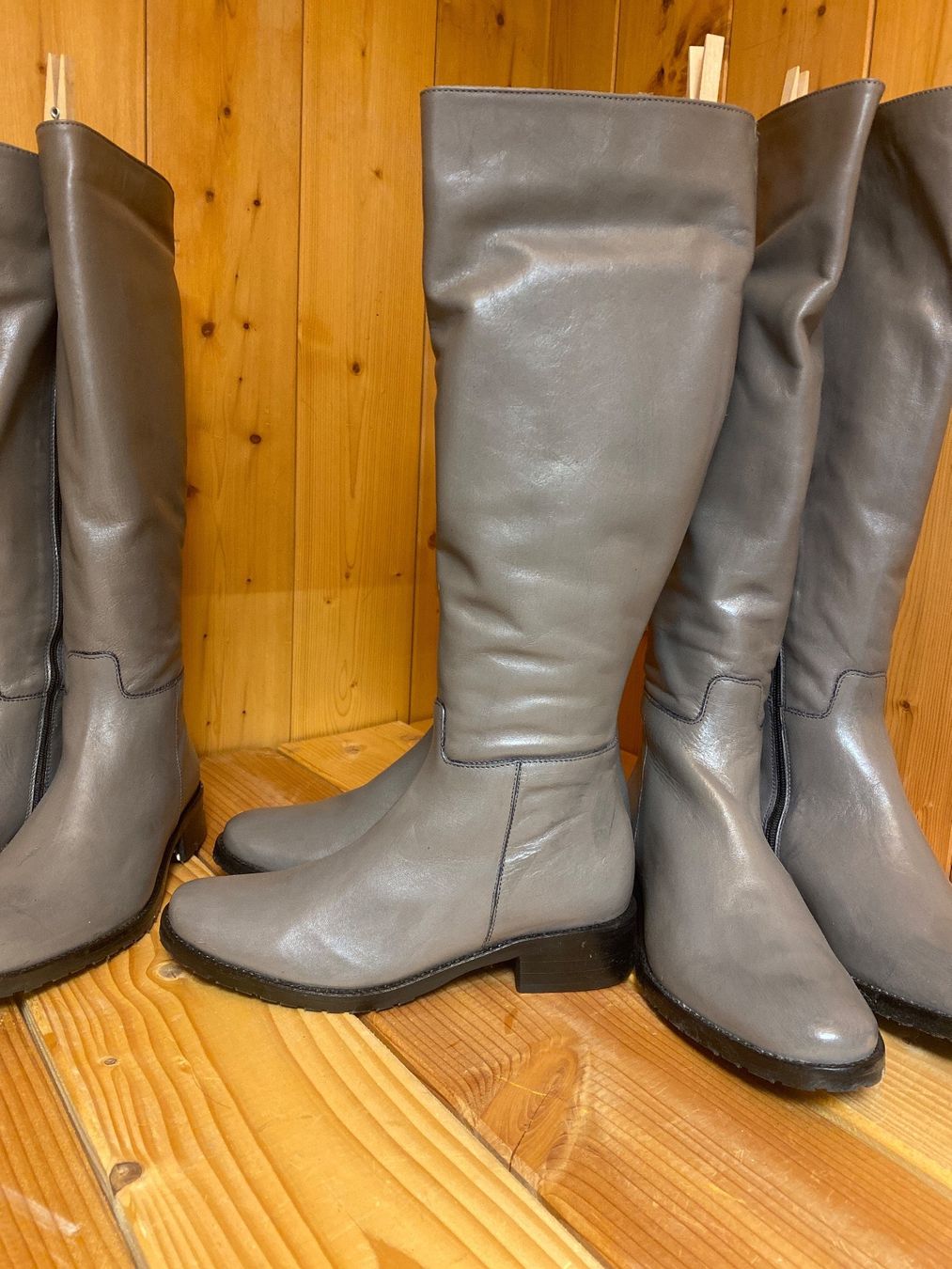 Scarpe da donna: Stiefel Leder, NEU, Größen 37,40 -S9 – Nuovo (secondo la descrizione) da Recherswil venduto da paulchen09 2