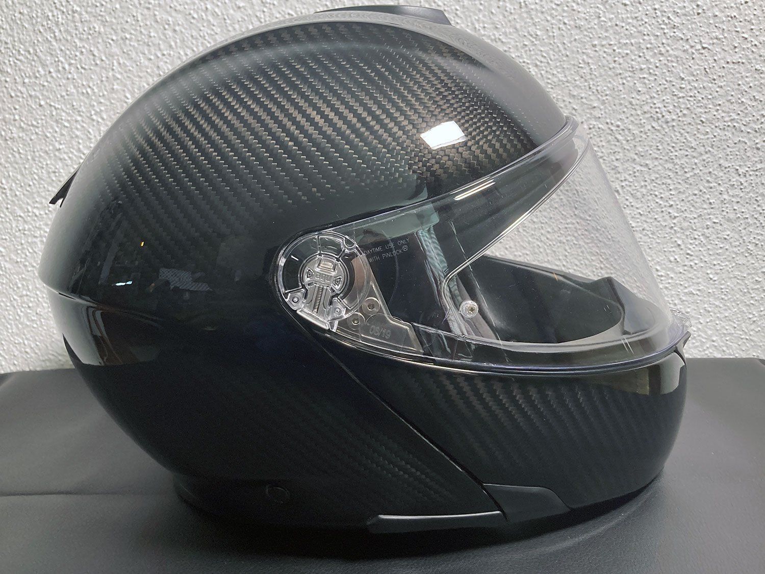 AGV Caschi & visiere: AGV Carbon Helm – Usato da Nyon venduto da n2o1 4