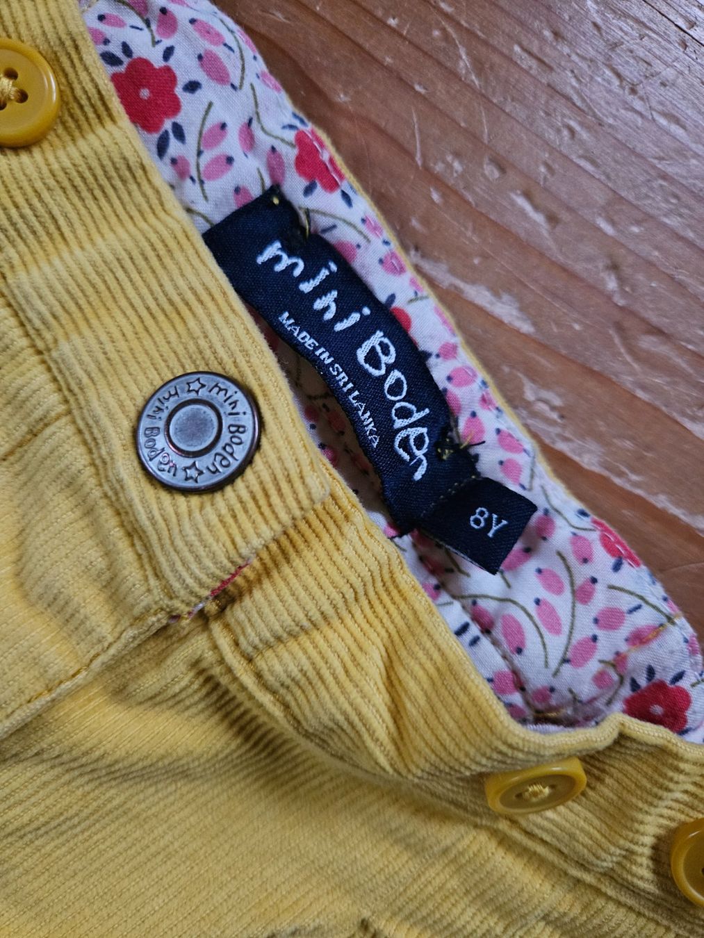 Pantaloni: Kurze Hosen Mini Boden 8 jährig wie Frugi, pomp de lux – Usato da Rifferswil venduto da fle_5nqr 1