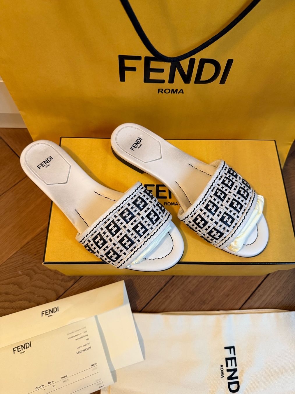 Fendi Scarpe da donna: Fendi Schuhe / Sandalen Gr. 36/37 – Usato da Zürich venduto da MCM11 1