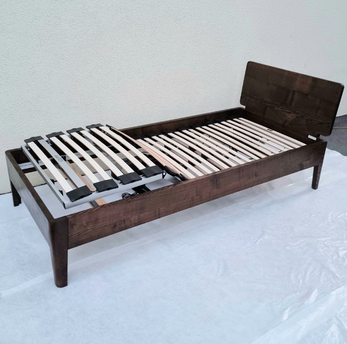 Pfister Letti: Bett  Lattenrost elektrisch 90x200cm – Usato da Zürich venduto da Troval84 7