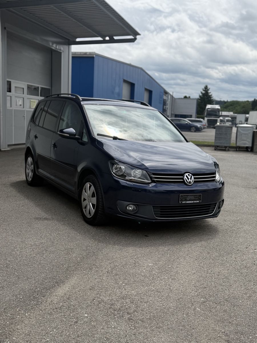 VW Automobili: Vw Touran  – Usato da Wolfwil venduto da nh.michelle03 1