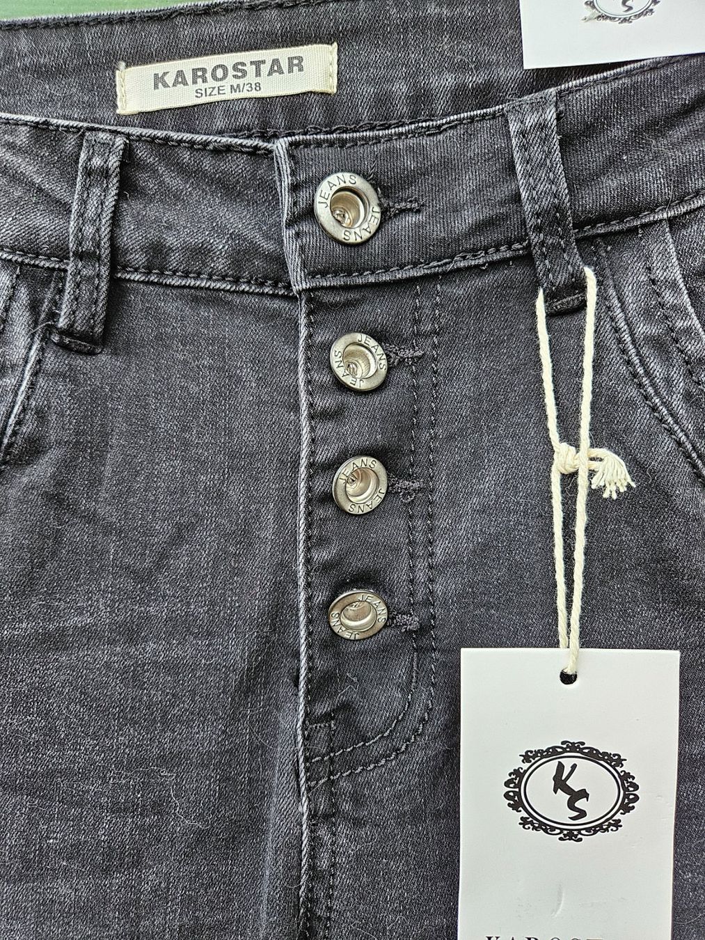 Jeans: Karostar Jeans Gr 38 in Schwarz – Nuovo e nell'imballaggio originale da Gelterkinden venduto da nic_q28s 1