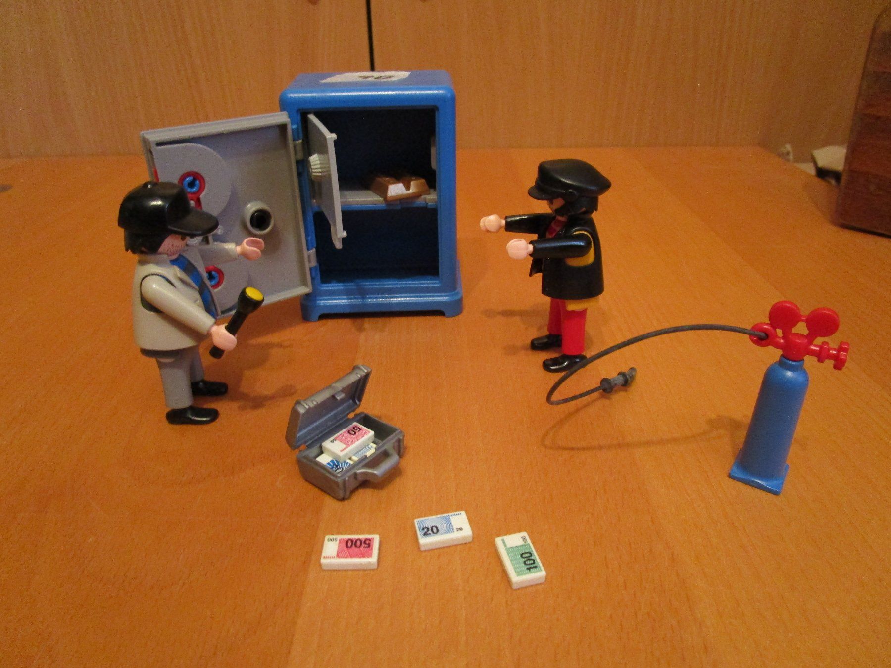Playmobil Giocattoli: Playmobil - Tresorknacker – Usato da Wetzikon ZH venduto da Storchadebar
