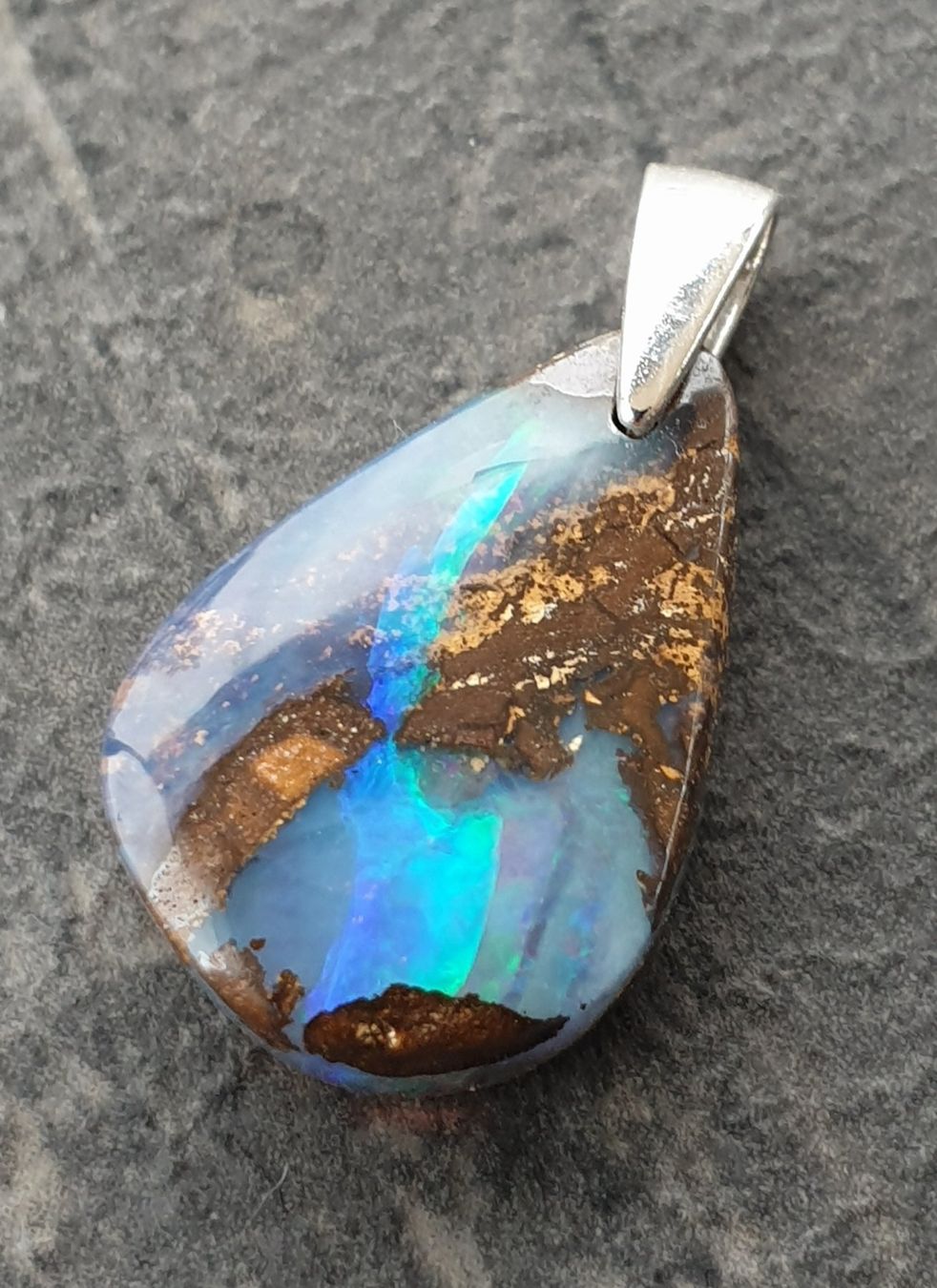 Ciondoli: Anhänger Boulder Opal. – Nuovo (secondo la descrizione) da Niederbüren venduto da Raphael014 2