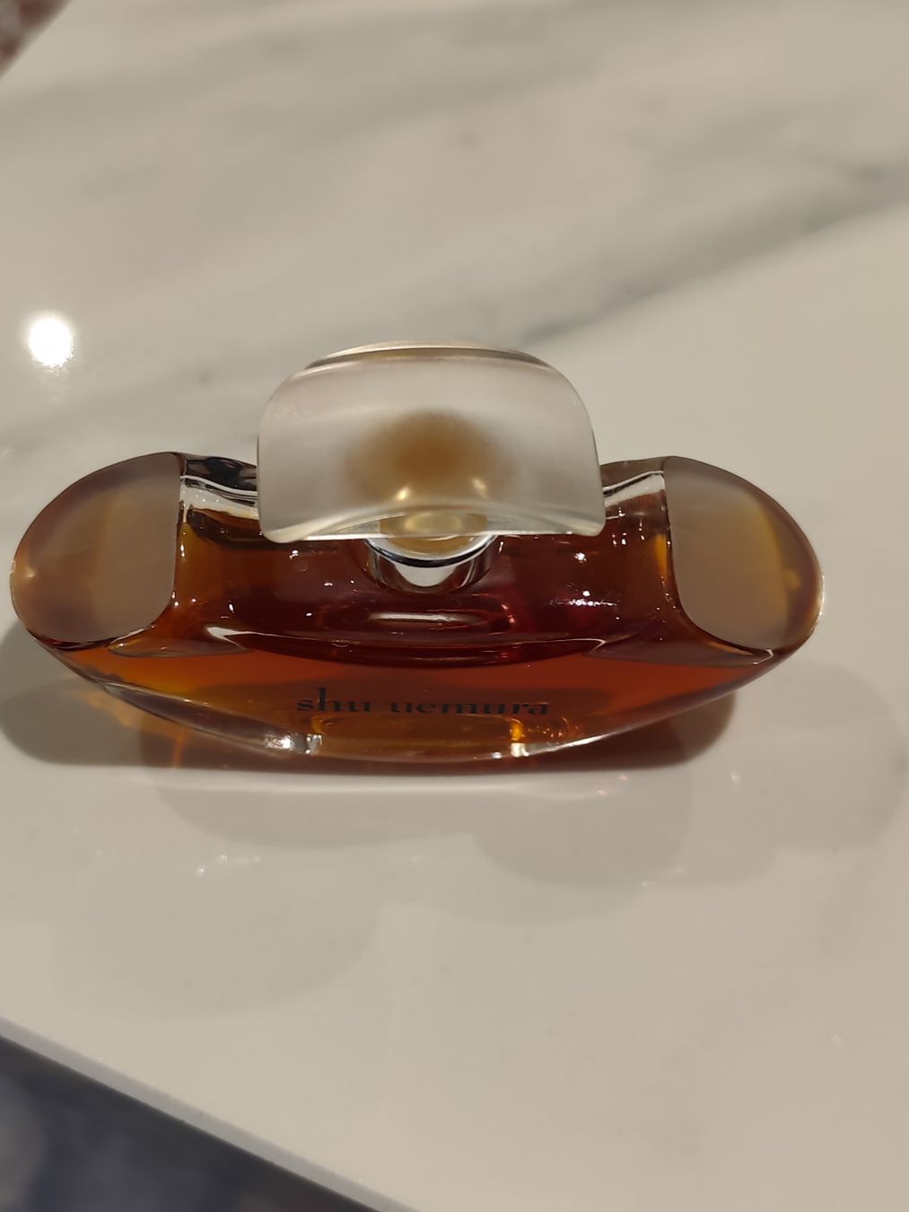 Profumi & Eau de Toilette: Parfume Shu Uemura 30 ml edp – Usato da Männedorf venduto da Ursik_OnlineShop 2