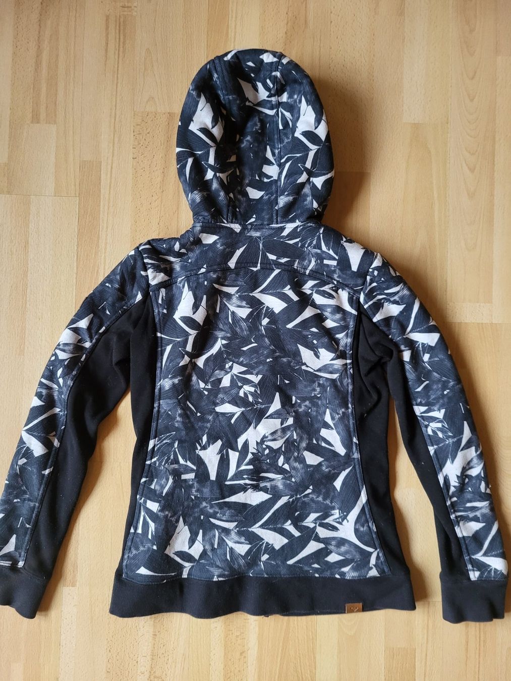 Roxy Giacche: Roxy Jacke gefüttert – Usato da Eggiwil venduto da kariiina 1
