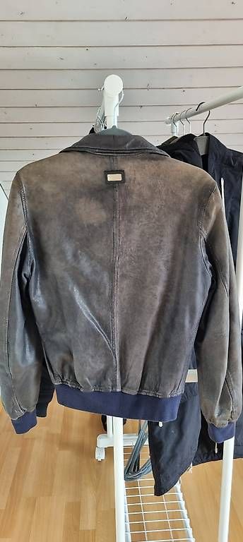 Giacche: Dolce & Gabbana Lederjacke dunkelblau Gr. 44 – Usato da Hombrechtikon venduto da goe_f996 2