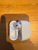 Apple AirPods 4 mit Ladecase – nur rechter AirPod