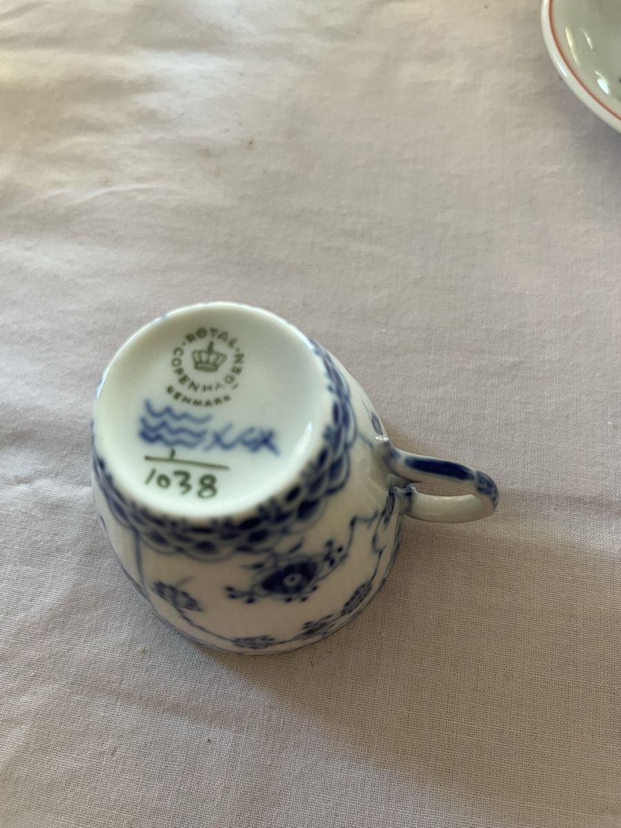Royal Copenhagen Tazze: Mokkatasse Royal  Copenhagen – Usato da Zürich venduto da Ruthlein54 2