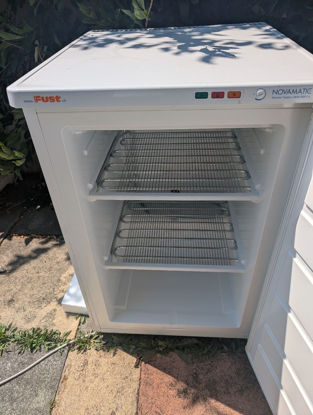 Fust Congelatori: NOVAMATIC 110l Tiefkühlschrank  – Usato da Bern venduto da Mauri74 3