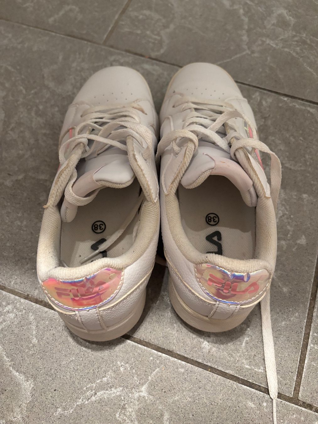 Fila Scarpe da donna: Sneakers FILA – Usato da Bern venduto da Iuliia_novova 3