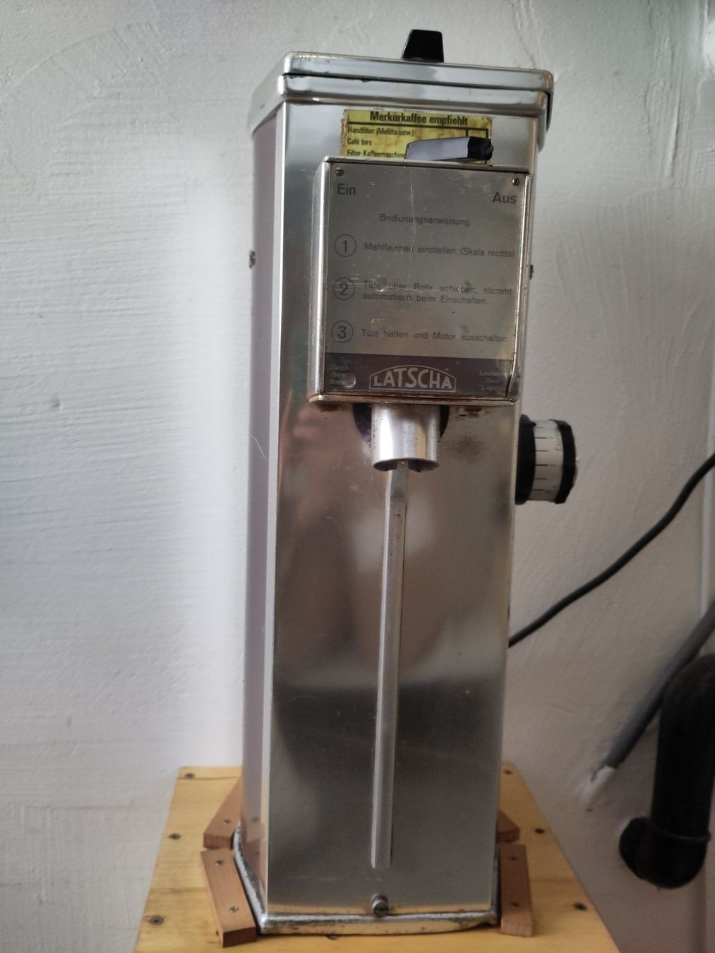 Elettrodomestici da cucina: Ditting Kaffeemühle 380V – Usato da Einsiedeln venduto da Valeria89