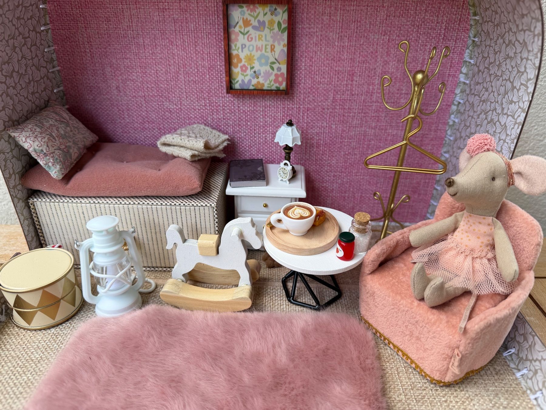 Giocattoli: Haus-Köfferchen mittel / pink - mit Ballerina Maileg Maus – Nuovo (secondo la descrizione) da Richterswil venduto da binchen03 1