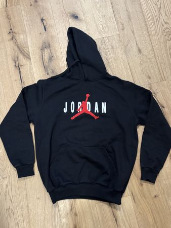 Schwarzer Jordan Pulli XXL
