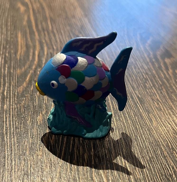 Statuette: Tonie Regenbogen Fisch – Usato da Hellbühl venduto da lozi007