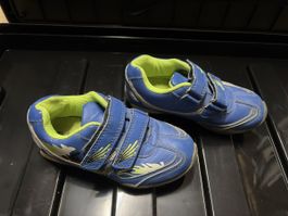 Sneaker Grösse 26