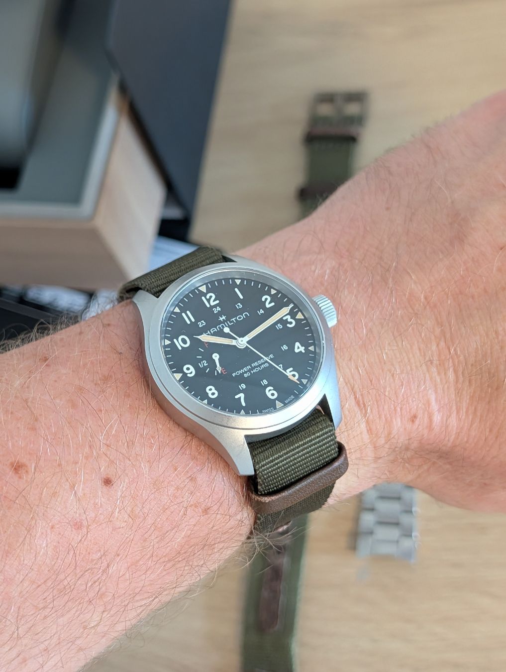 Hamilton Orologi: Khaki Field Power Reserve 40 mm – Usato da Mols venduto da Mountain_Picture 7