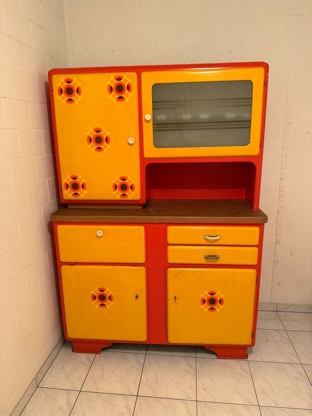Büffets: Retro Buffet – Gebraucht aus Attiswil von Patsue