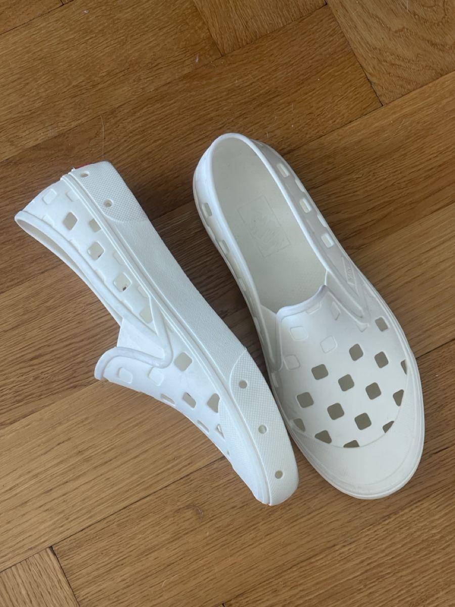 Vans Scarpe da uomo: Vans slip-on Trek blanches taille 39 – Usato da La Tour-de-Peilz venduto da Simone_