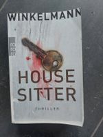Buch Thriller "House Sitter"