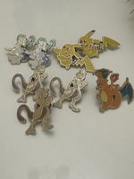 Set 8 spille Pokémon Charizard Pikachu Mewtwo usate