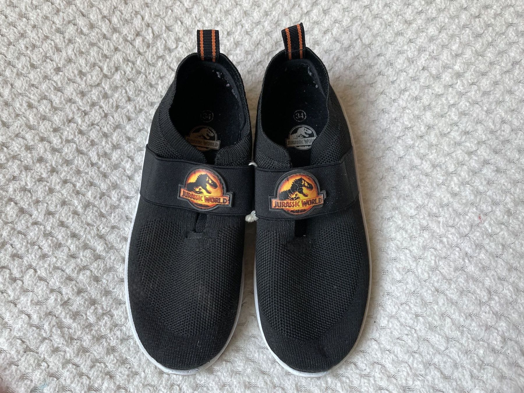 Scarpe per ragazzi: Finken schwarz Jurassic World, Gr. 34 – Usato da Cham venduto da 2eye