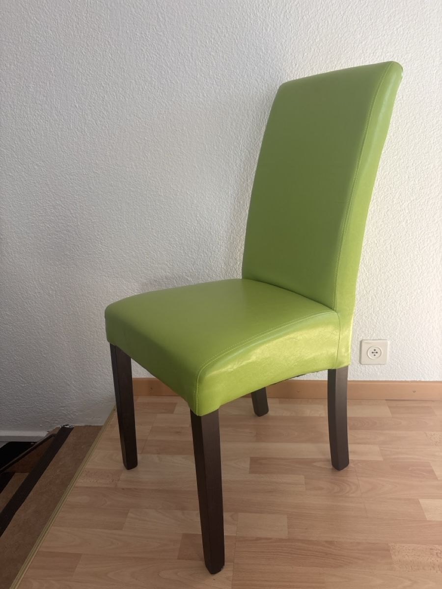 Chaises: Stuhl im grünem Kunstleder – D'occasion à Goldach par Richie88 1