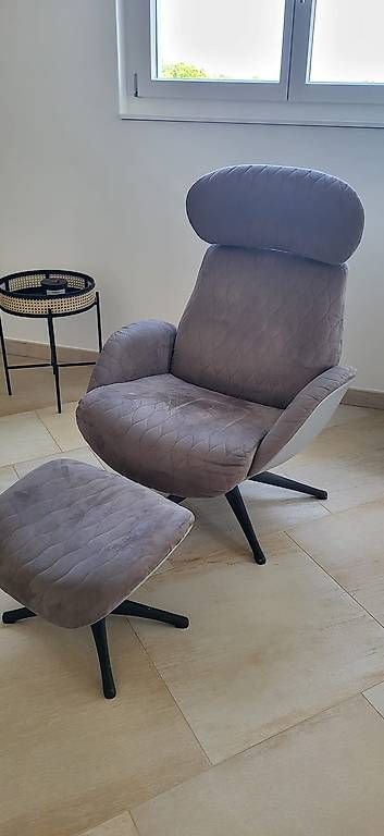 Fauteuils: Relaxsessel mit Hocker  grau, Stoff – D'occasion à Zeiningen par ermeglio