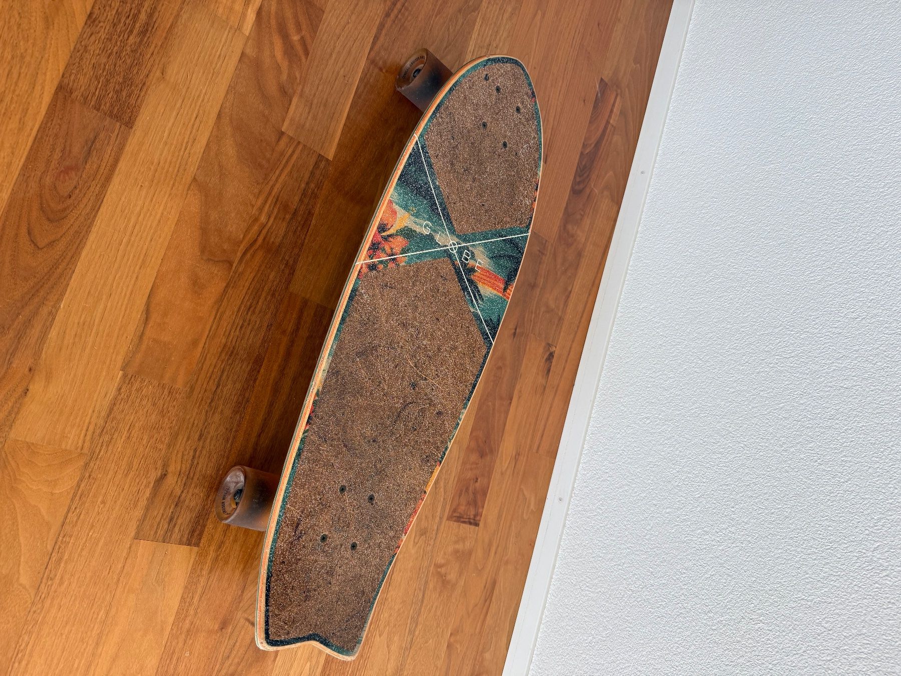 Globe Skateboards: Skateboard aus Kokosnuss-Holz – Usato da Rüfenacht BE venduto da 2_pad 2