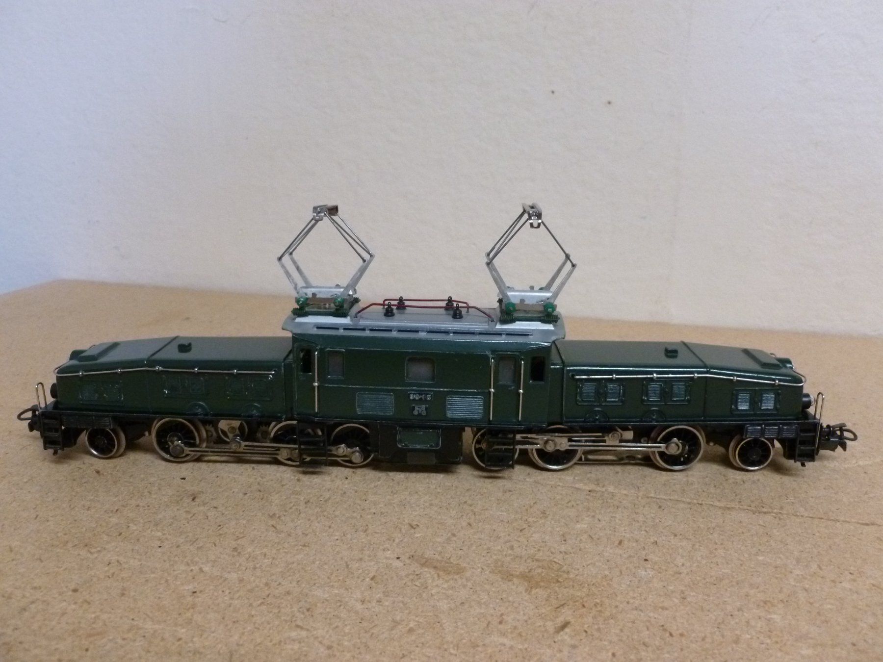 Märklin Modelleisenbahnen: schwerer Güterzug mit Gusswagen – Gebraucht aus Oberbipp von Vifu 2