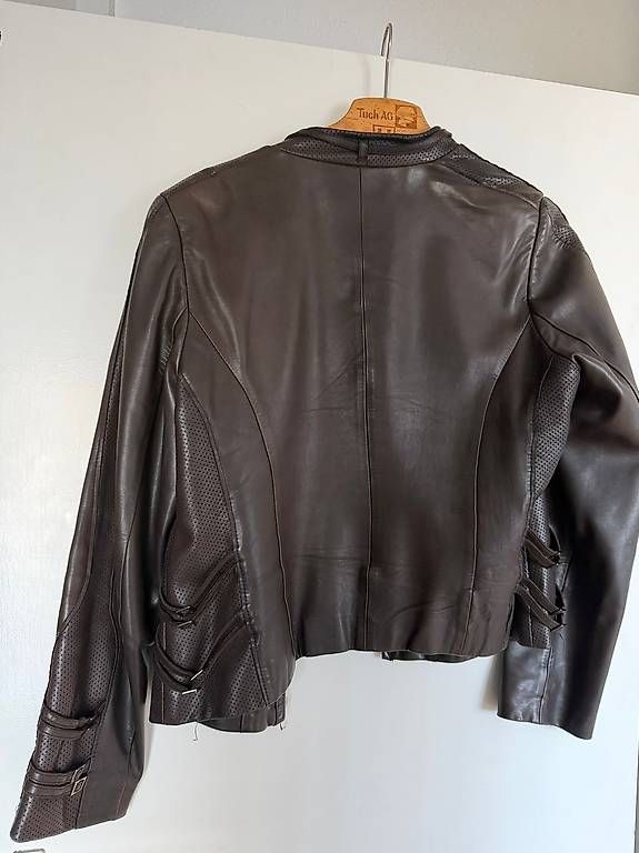 Giacche: Lederjacke braun – Usato da Stettlen venduto da Sim78one 1