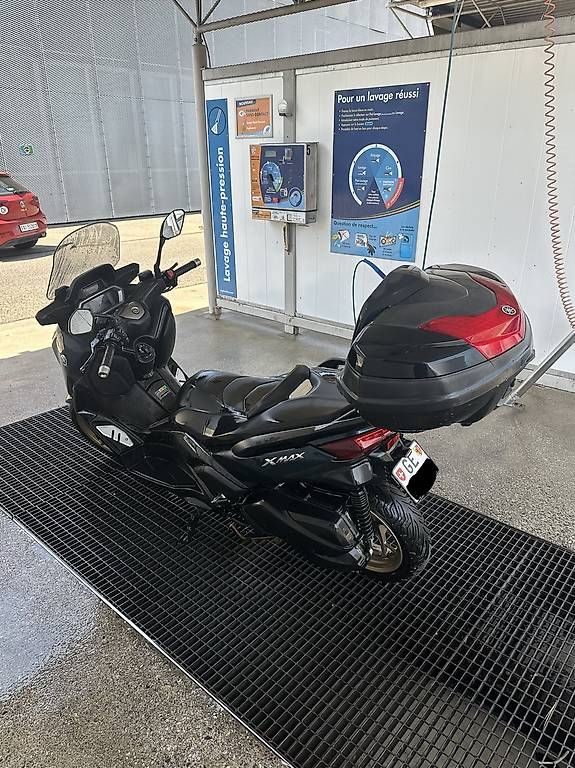 Yamaha Scooter: Scooter Yamaha XMAX 300 Techmax – Usato da Genève venduto da diak203 3