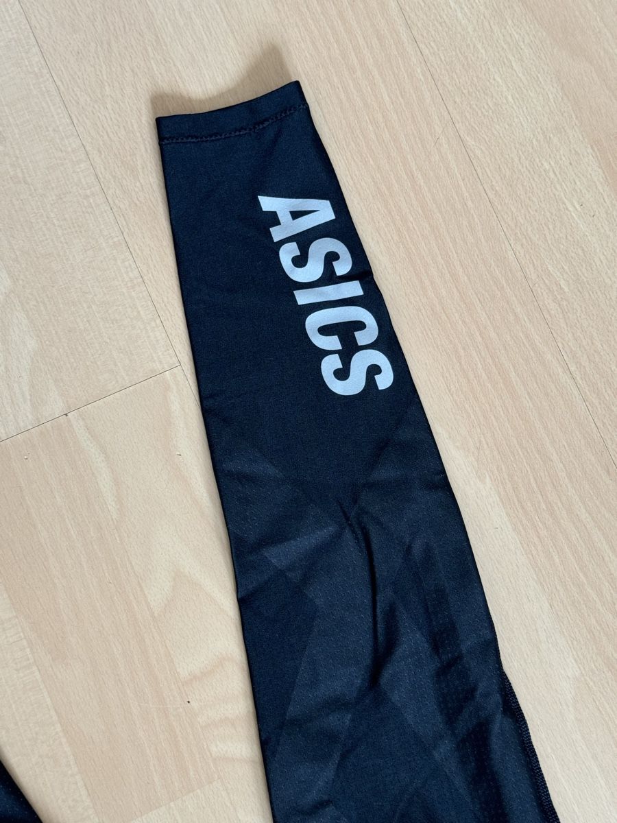 Asics Leggings: Sporthose Running – Neu (gemäss Beschreibung) aus Zürich von chr_lgh5 2