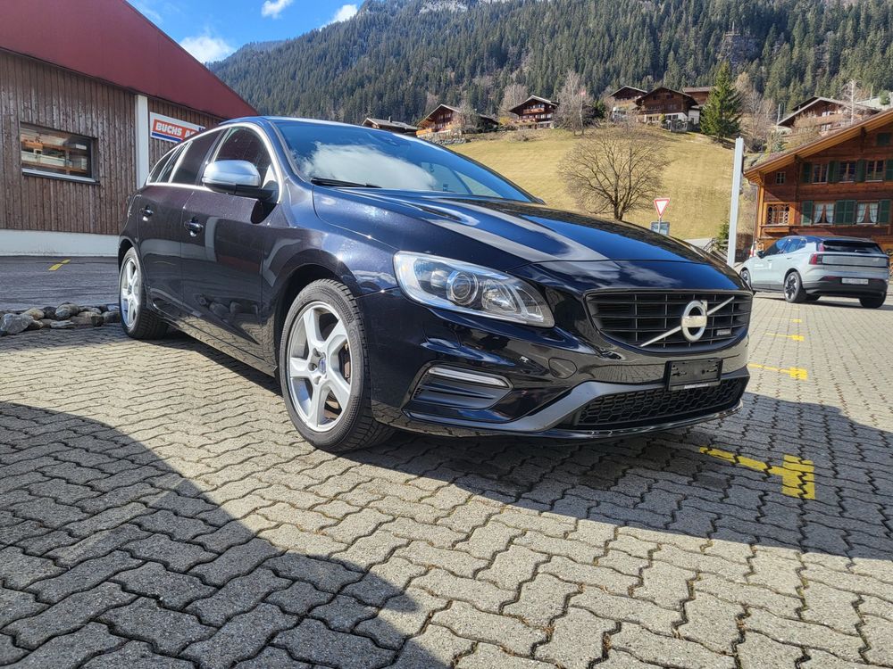 Volvo V60 T6 AWD R-Design