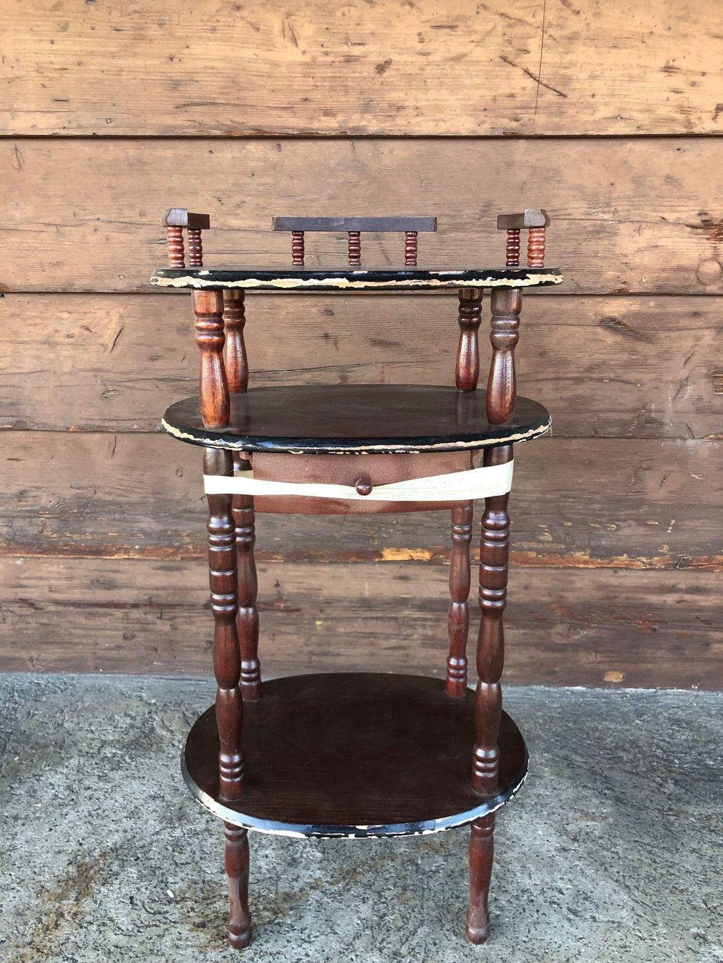 Tavoli: Vintage Telefon Tisch Beistelltisch – Usato da Eschlikon TG venduto da ArtRec