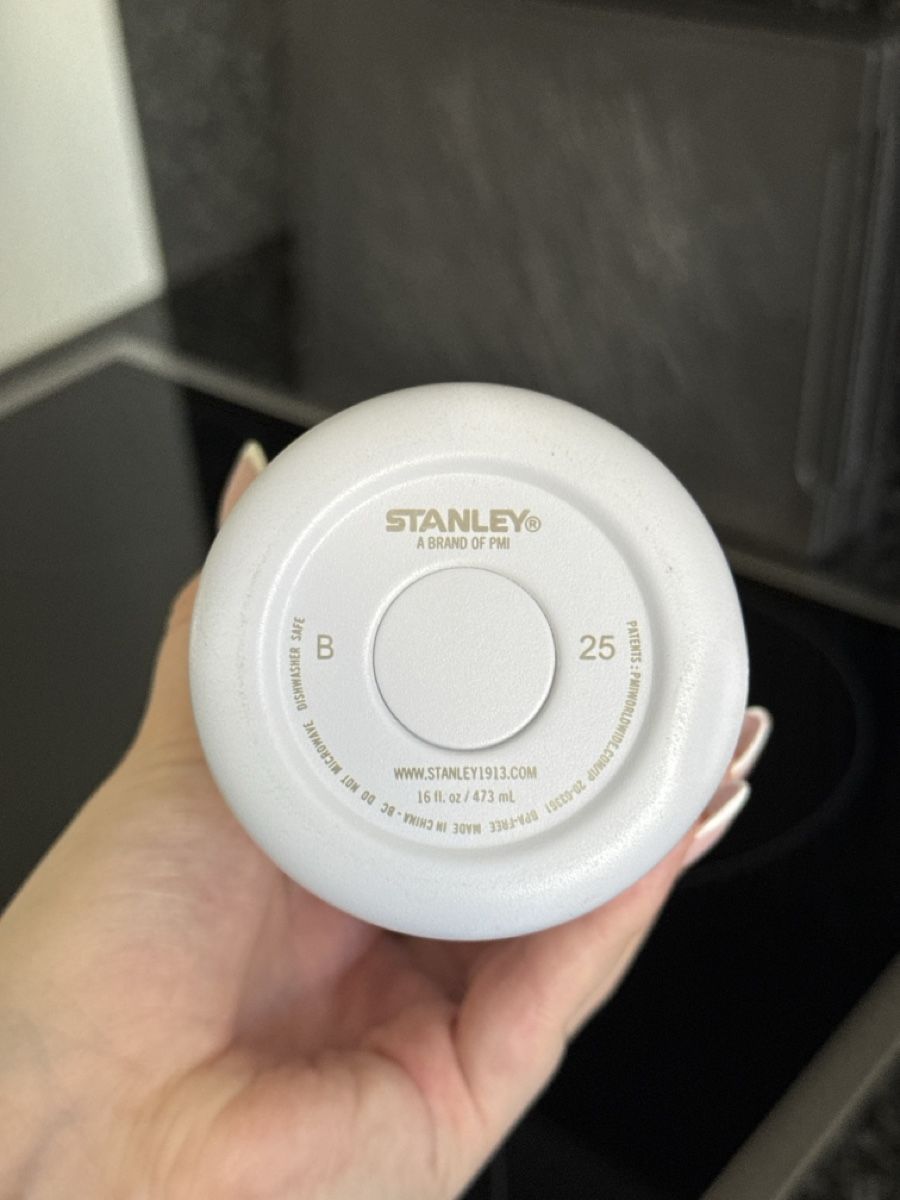Stanley Borracce & Thermos: Stanley CNN Aerolight Thermobecher – Nuovo (secondo la descrizione) da Olten venduto da leoniee290118 3