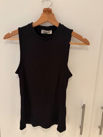 Top Edited schwarz Gr.36 gerippt