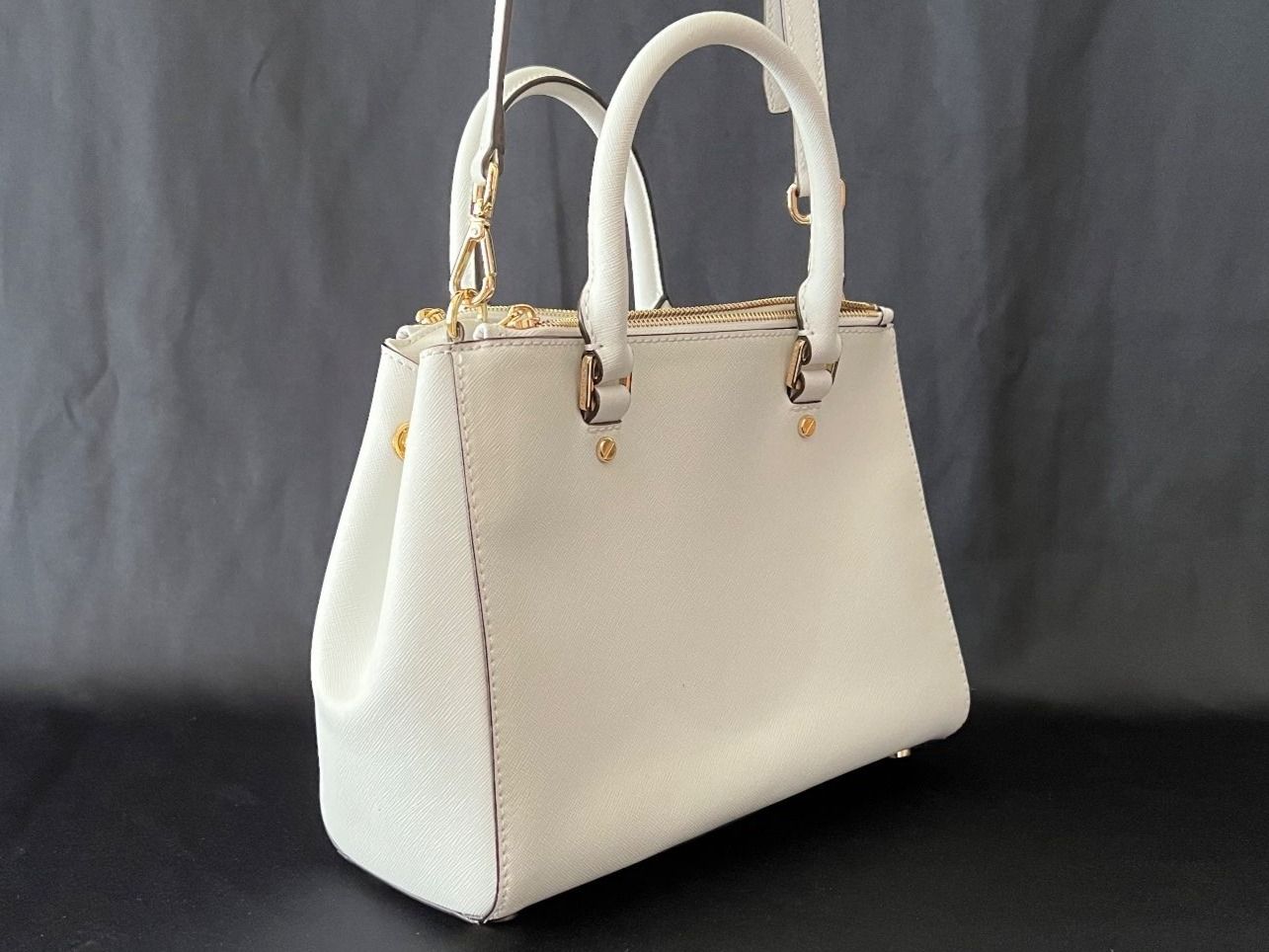 Michael Kors Borse da donna: Michael Kors Handtasche weiss – Usato da Allschwil venduto da mkraus09 2